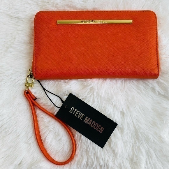Steve Madden Handbags - NEW with Tags Steve Madden Wallet Wristlet Orange with Gold Zipper